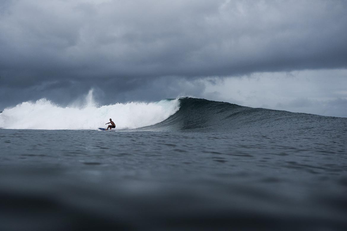 Secret surf mission with Kudanil Explorer